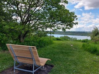 Lappwaldsee Paarbank mit Aussicht